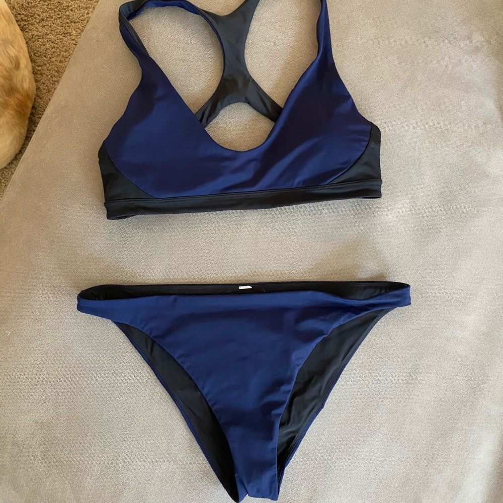 Lululemon swimsuit